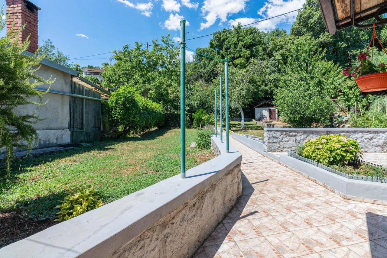 Apartman Knezevic Opric Exterior foto